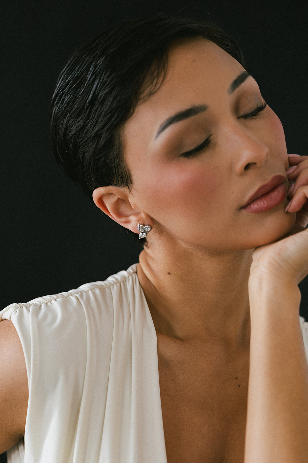 Benoîte - Silver Triple Diamond Cluster Stud Earrings
