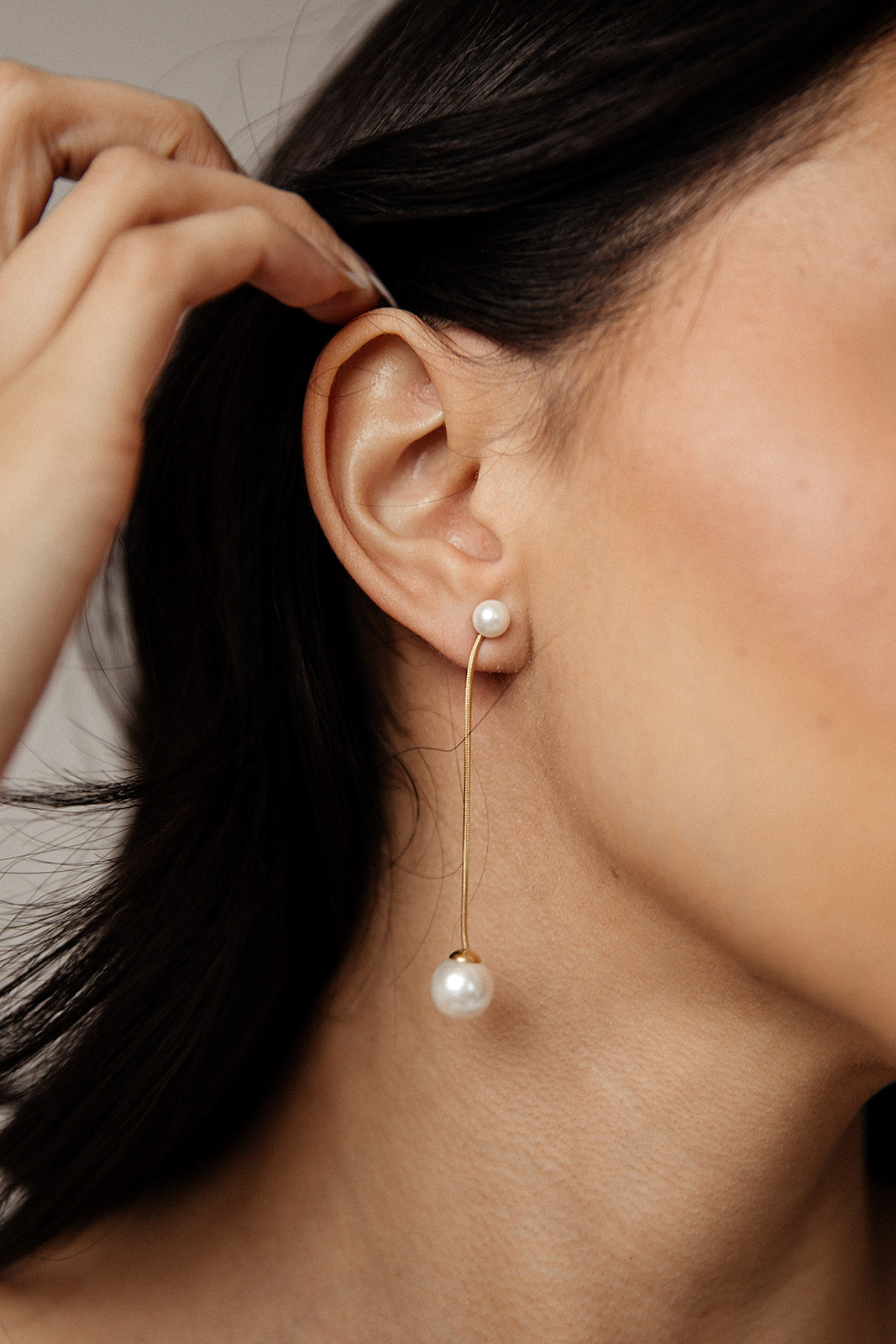 Catania - Gold Pearl Tassel Stud Earrings