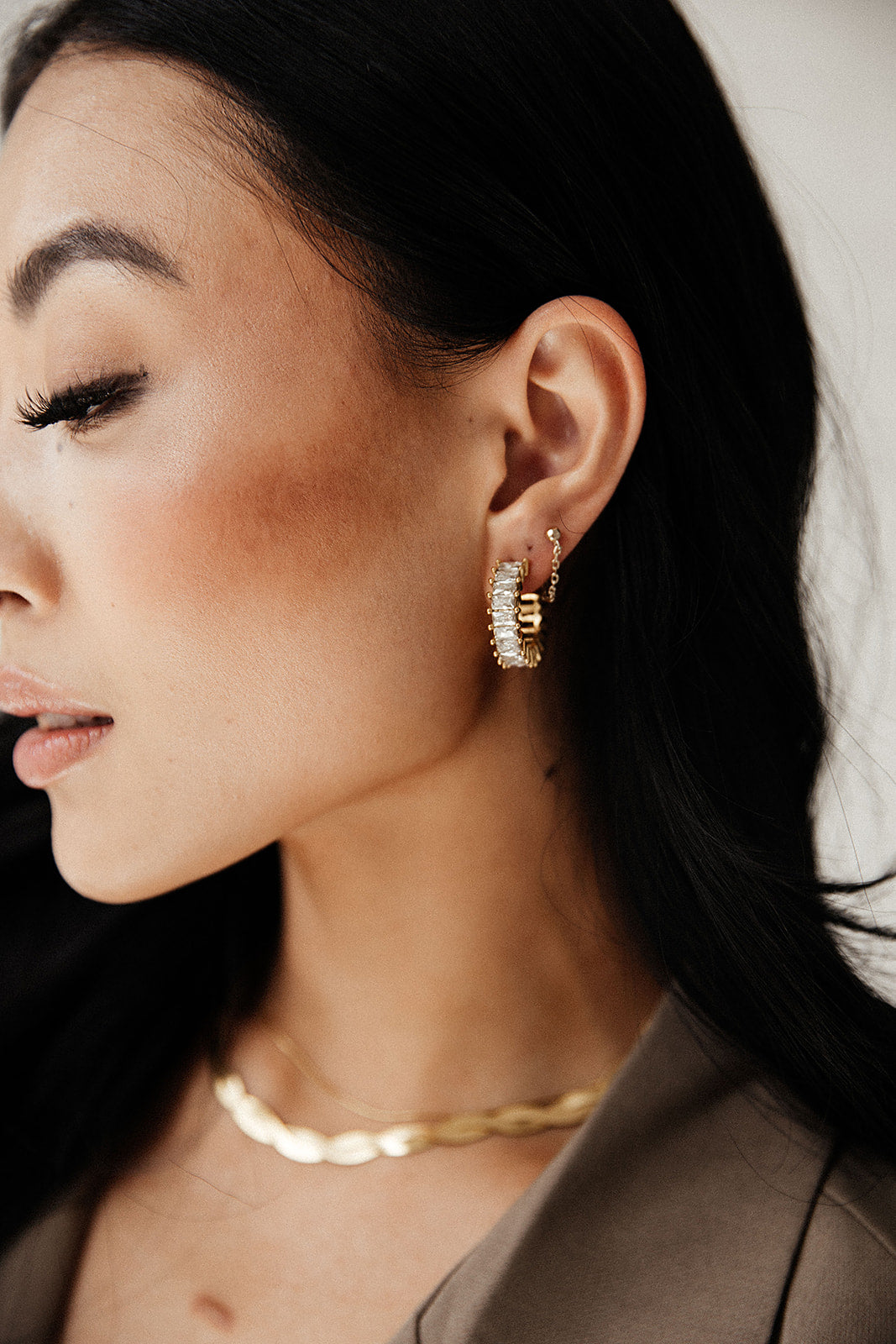 Ignis - Gold Baguette Hoop Earrings