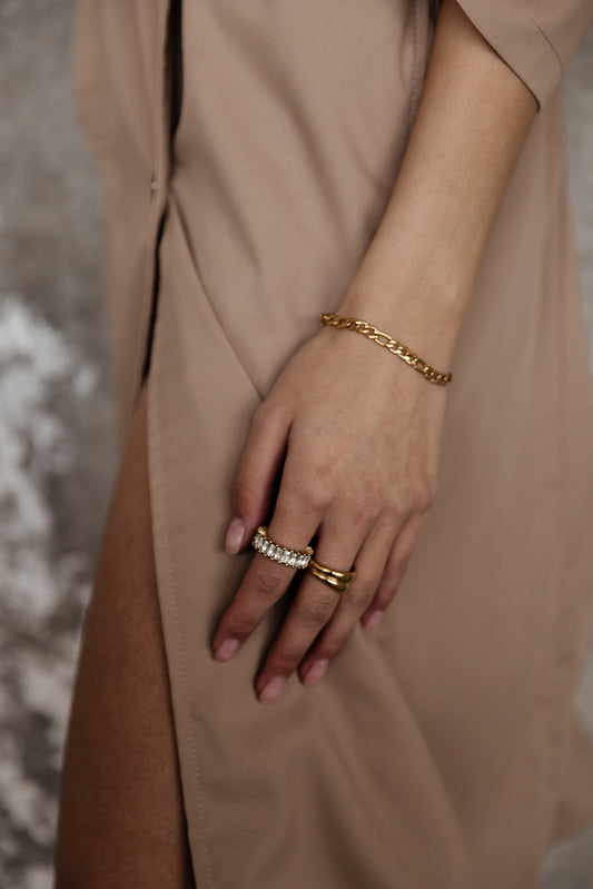 Thalia - Gold Figaro Chain Bracelet