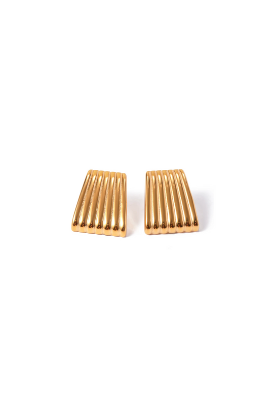 Chloé - Gold Ribbed Rectangle Stud Earrings