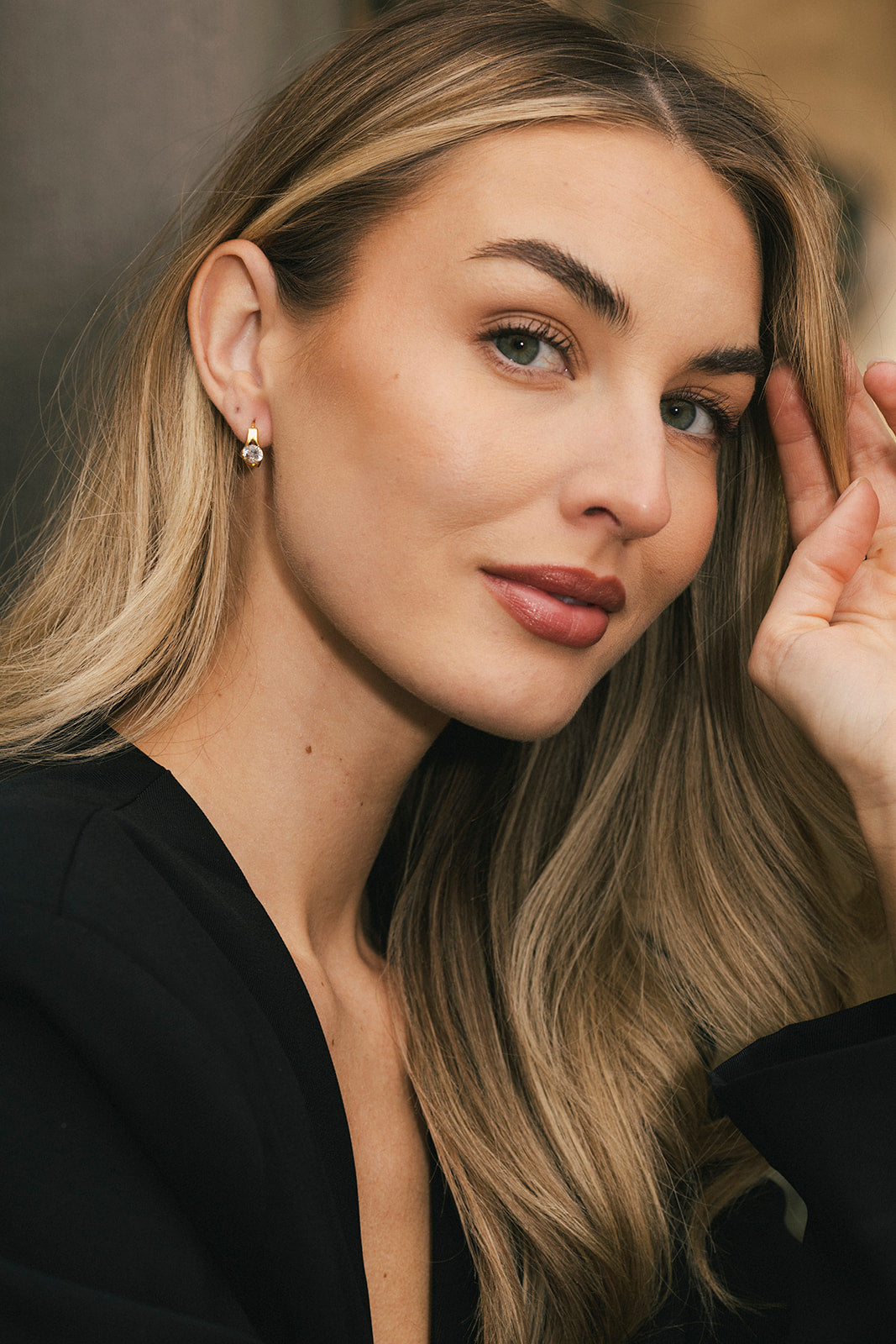 Arcturus - Gold Circle Diamond Huggie Earrings