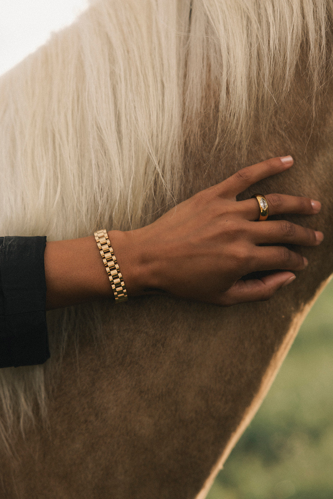 L’Heure - Gold Watch Band Bracelet