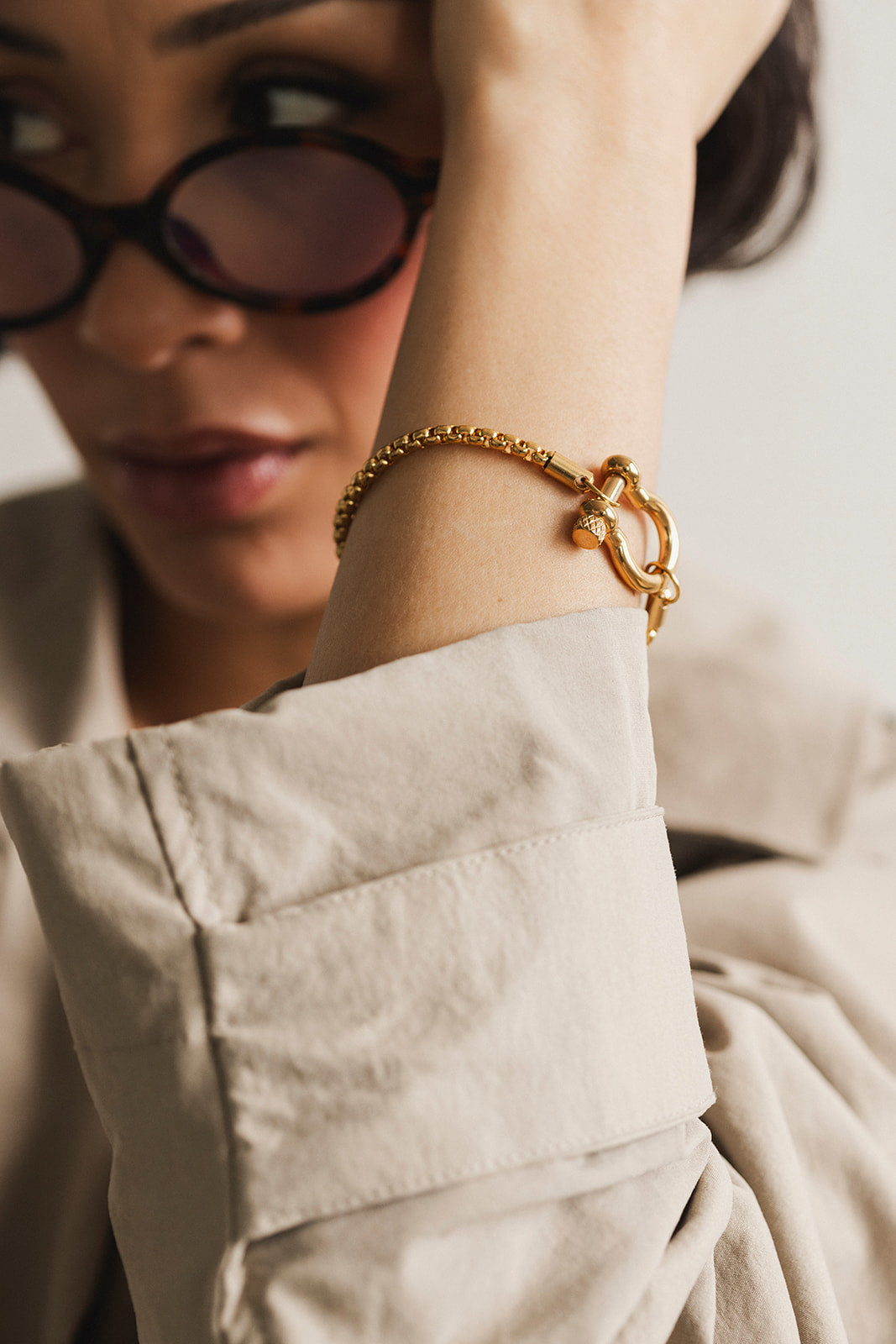 Solène - Gold Lock Pendant Bracelet