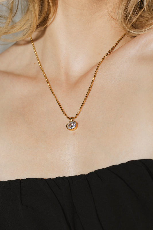 Perrine - Gold Oval Diamond Beaded Necklace